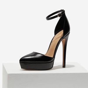 NEW Size 8.5 Rish Platform Stiletto Pump Black
